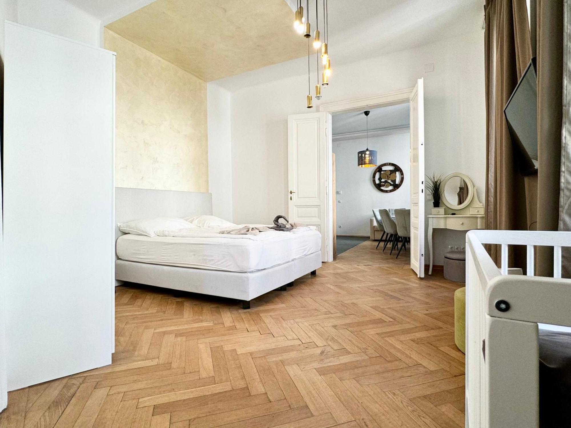 Apartamento Premium Located At The Famous Kutschkermarkt